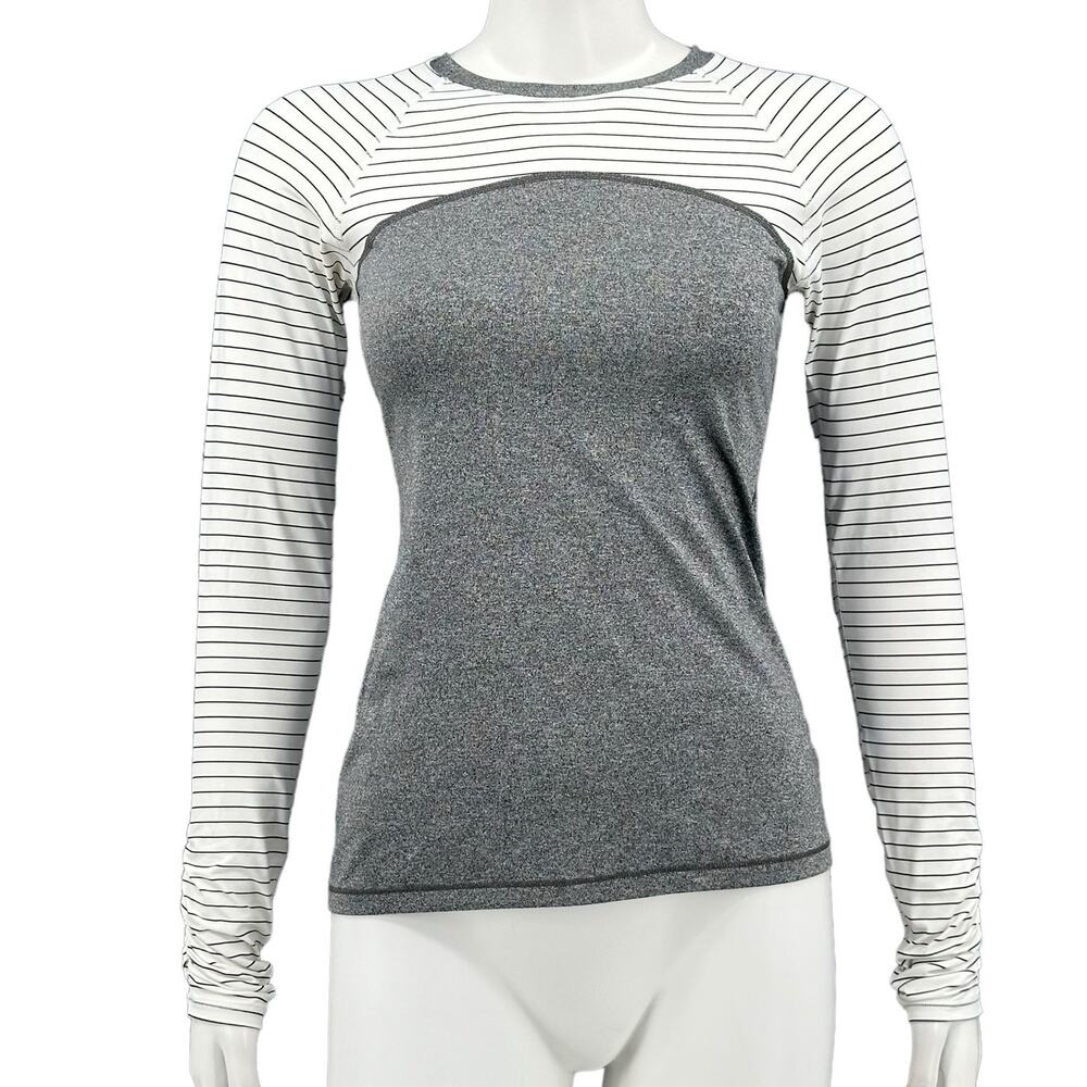 Calia Carrie Underwood Rashguard Womens‎ XS Gray White Stripe Swim Beach Surfing